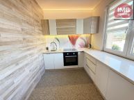 Modern� byt 2+1 s lod�i� a v�hledem na rybn�k, Nov� Role