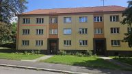 Prodej cihlov�ho bytu 2+1 / 54 m2 / v opraven�m dom� v P��brami VII, B�ezohorsk� 19
