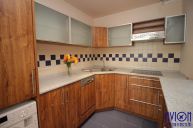 Pron�jem 2+kk, 43 m2, Praha 5, metro Lu�iny, po kompletn� rekonstrukci
