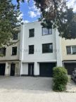 Pron�jem nov� zrekonstruovan�ho �adov�ho domu 6+kk, ul. Kubalova, Ov V��kovice