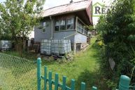 Prodej chaty v zahr�dk��sk� osad� v Kladn�.