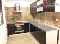 Pron�jem bytu 2+1, Hranice, ul. Struhlovsko, 51 m2