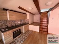 Pron�jem stylov�ho mezonetov�ho byt 1+1 s terasou  �esk� Kamenice