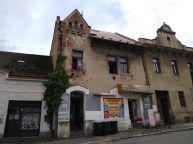 Prodej d�m �leby se 3 byty a obchodem