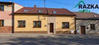 Prodej dvougenera�n�ho rodinn�ho domu 7+1 (165 m), Tachov,