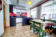 Pron�jem bytu 3+1 v rodinn�m dom�, 90 m2, Hradec Kr�lov� � Mal�ovice.
