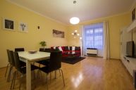Pron�jem bytu 2+kk, 50 m2, Praha 7 Hole�ovice
