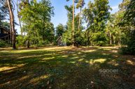 Prodej stavebn�ho pozemku 1 300 m2 se srubem, Star� Boleslav � Vesteck�.