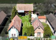 Prodej  dvou chalup  190 m2, pozemek 1566 m2, obec Podmoky u M�stce Kr�lov�