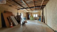 Pron�jem  nebytov�ch prostor 60 m2, Vala�sk� Mezi����,ul. Husova