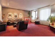 Prodej cihlovho domu, nyn sdlo firmy + sklady, Rolsbersk, Olomouc