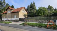 Pronjem 2+kk s parkovacm mstem, cca 54 m2, Mnichovice, Praha  vchod