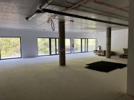 pronjem industrilnho otevenho prostoru 216+terasa 11,5m2+20m2 sklad P3 Hartigova 2Xparkovn