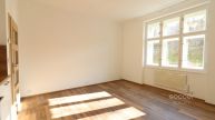 Pronjem bytu 2+kk, 50 m2, Praha 3 - ikov, ul. Jeseniova.
