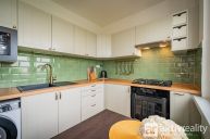 Prodej bytu 2+1, 52 m2 - Praha - Zbhlice