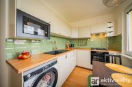 Prodej bytu 2+1, 52 m2 - Praha - Zbhlice