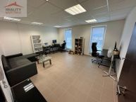 Pronjem kancele 25,5 m2, Valask Mezi