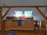 Pronjem podkrovnho bytu 2+kk  10 min pky od centra