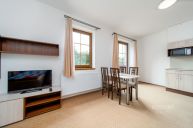 Prodej bytov jednotky 40 m2 a dispozici 2+kk, Doln Rokytnice - Studenov.