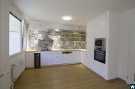 3+kk/L, Praha 9, Prosek, 62m2, nezazen