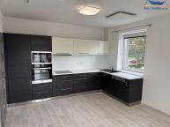 Prodej bytu 3+kk se zahr�dkou