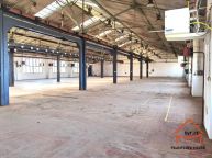 Pron�jem v�robn�, skladov� haly 1520 m2, Doln� Bousov, ul. Tov�rn�