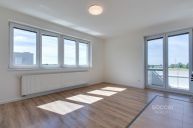 Pronjem bytu 2+kk/B, 50 m2, ul. Farkaova, Praha 9  Kyje.