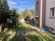 pronjem 36m2  2+KK P10 Zrybnin sten vybaven zahrada