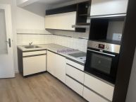 pronjem 36m2  2+KK P10 Zrybnin sten vybaven zahrada