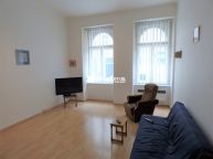 1+1, 48m2, Praha 1, ul. Ptrossova