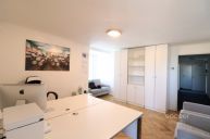 Pronjem reprezentativn kancele, 27m2, Praha 6 - Bubene, Na Ztorce