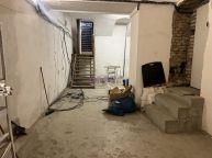 pronjem 50m2 na P1 Politickch vz