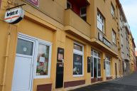 Podnjem baru s kuchyn, 80 m2, Praha 8 - Libe, Zenklova