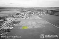 Prodej komernho pozemku 934 m2, Kly