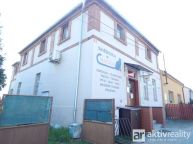 Prodej rodinn�ho domu 190 m2 s prodejnou potravin, �atec - Bezd�kov