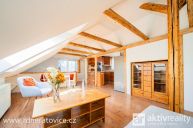 Prodej dvougenera�n�ho domu 3+1, 4+kk s pozemkem 584 m2