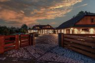 Rodinn vila v Malenovicch, 356m2, pozemek 1882m2