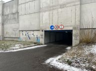 Lb - pron�jem gar�e v Rochlic�ch