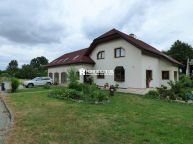 Rodinn� d�m, 792m2, Horn� Jelen�, pozemek 17.934m2