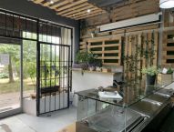 pron�jem zaveden�ho bistra s kolaudovanou kuchyn� a VZT na spo�ilov� P4 se zahr�dkou