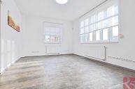 Pron�jem 3kk 63m2 P3 �i�kov, Na Jarov�, rekonstrukce, tramvaj