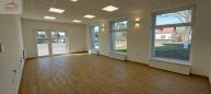 Pron�jem obchodn�ch prostor 40 m2 s v�lohou, Vala�sk� Mezi����, ul. Hranick�