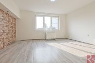 Prodej 3+1 79m2, P�tek u Pod�brad, OV, balkon, sklep, gar�, zahrada