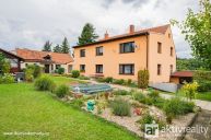Rodinn� d�m 8+2, celkov� plocha 225 m2, pozemek 904 m2, Vodochody