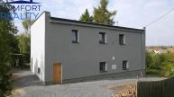 Prodej rodinn�ho domu o dvou bytech v obci Mel�