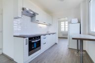 Pron�jem zrekonstruovan�ho bytu 4+kk/velk� lod�ie/komora, 65 + 7 m2, ul. Hor��kova, Praha 4 � Kr�.