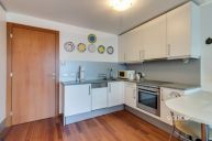 Pron�jem bytu 1+kk/balkon, 27+5 m2, ul. Pa��kova, Praha 9 � Vyso�any.