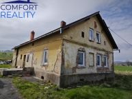 Pron�jem rodinn�ho domu 5+2, M�sto Albrechtice, Linhartovy