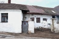 Prodej nemovitosti 2+1 se stodolou v obci Hajsk� u Strakonic