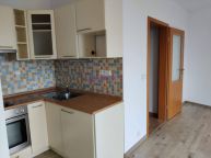 Pron�jem 1+kk 30m2 balkon Praha 10 Z�b�hlice Ginzova novostavba ��ste�n� za��zen�